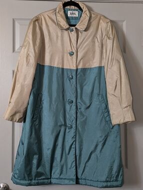 Vintage  The Totes Two-Tone Cream and Teal Trench Coat Size